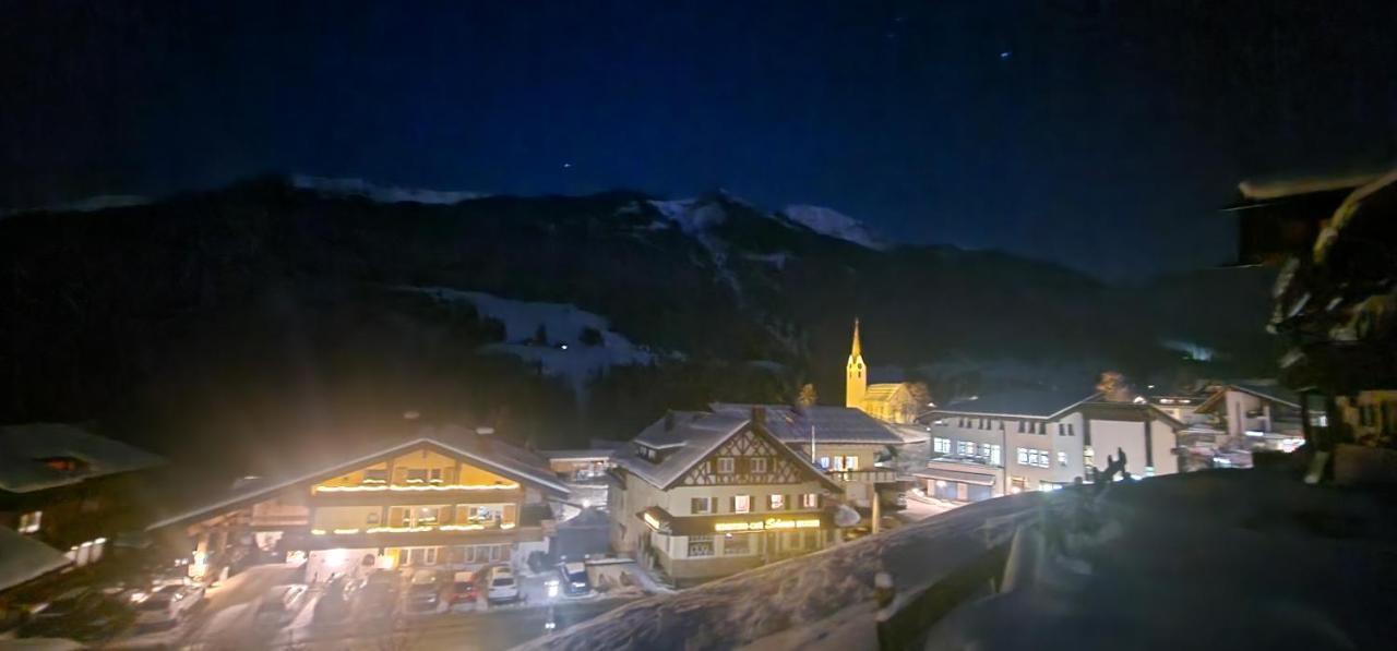 Alp-chalet Aparthotel Hirschegg (Vorarlberg)