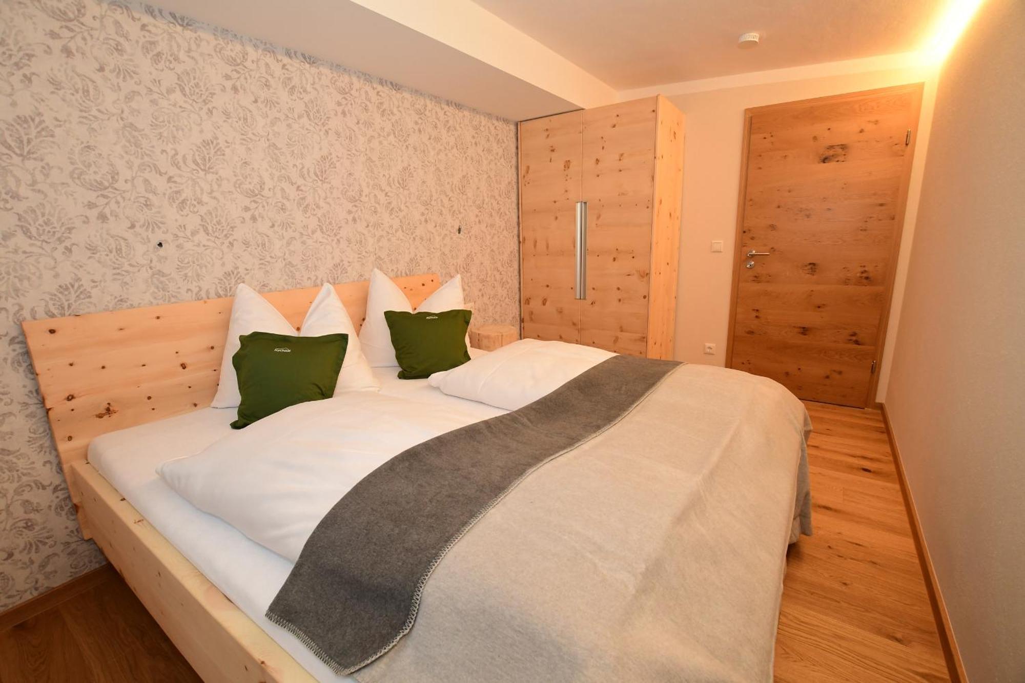 Aparthotel Alp-chalet 3*